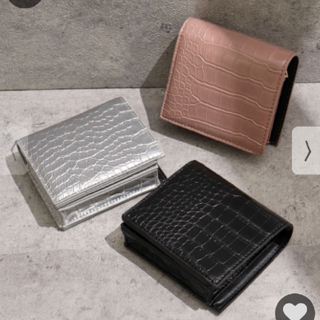 ANAP(アナップ)のクロコ折りたたみ財布 レディースのファッション小物(財布)の商品写真