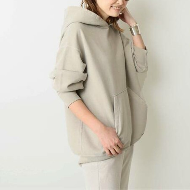 DEUXIEME CLASSE(ドゥーズィエムクラス)の新品■Treasure hoody■ベージュ■ドゥーズィエムクラス レディースのトップス(パーカー)の商品写真