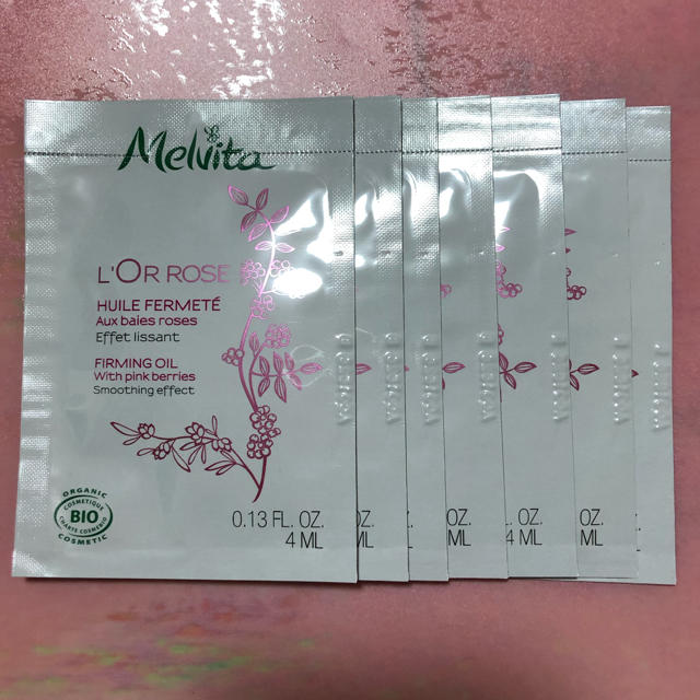 Melvita(メルヴィータ)のメルヴィータ ロゼエクストラブリリアントボディオイル 4ml×7枚 コスメ/美容のボディケア(ボディオイル)の商品写真