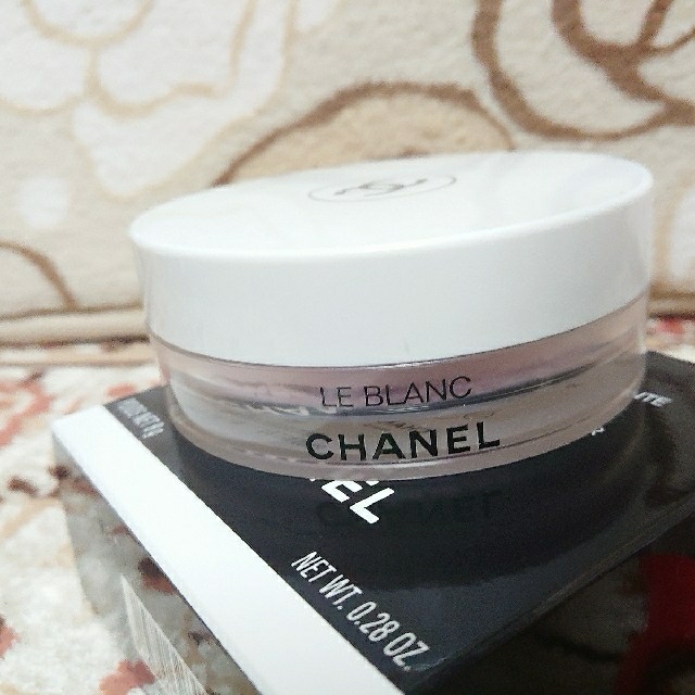 ☆CHANEL ルブラン ルースパウダー 20 オパリン