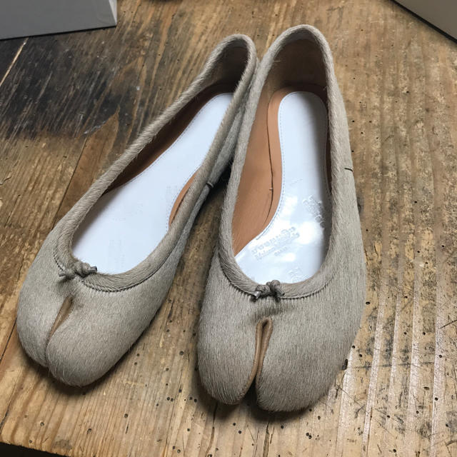 Maison Martin Margiela(マルタンマルジェラ)の希少35⭐️ マルジェラの足袋 バレエ シューズ レディースの靴/シューズ(バレエシューズ)の商品写真