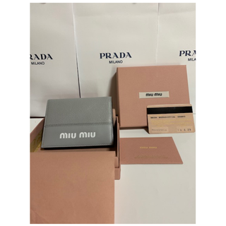 ミュウミュウ(miumiu)の新品◆MIU MIU◆2つ折りレザー財布◆GRANITO◆(財布)