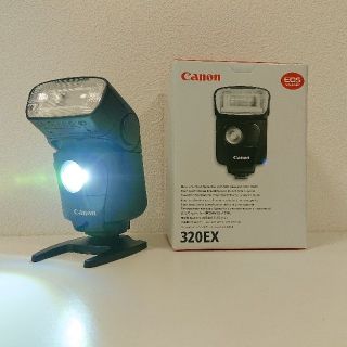 キヤノン(Canon)のCANON ストロボ 320EX ＋おまけ付(ストロボ/照明)