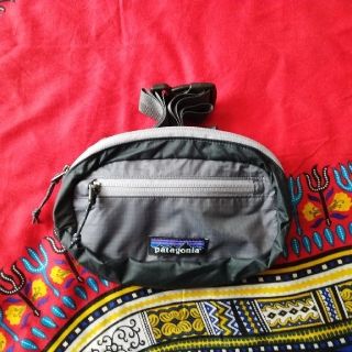 パタゴニア(patagonia)のpatagonia✺ミニボディバッグ ヒップバッグ(ボディーバッグ)