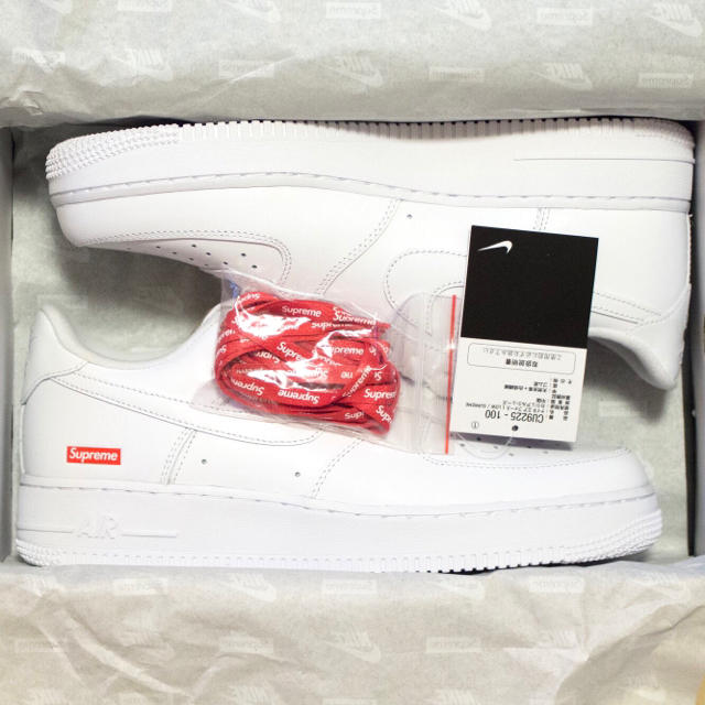 Supreme × NIKE AIR FORCE 1265cmUS85カラー