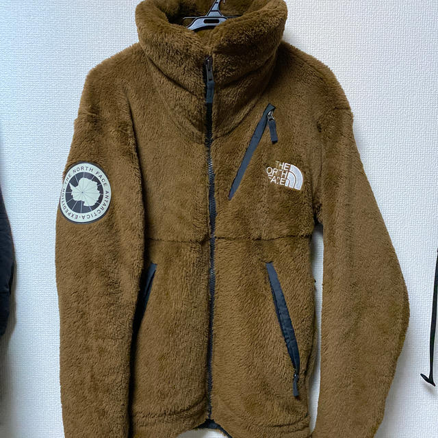 THE NORTH FACE(ザノースフェイス)のバーサロフト　ノースフェイス メンズのジャケット/アウター(その他)の商品写真