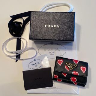 プラダ(PRADA)のプラダ/PRADA 三つ折財布  サフィアーノ 黒 ハート柄(財布)