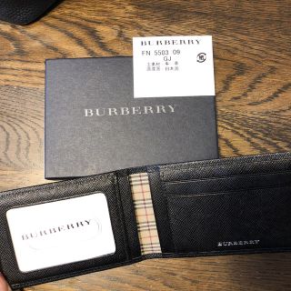 バーバリー(BURBERRY)のBURBERRY 定期入れ(名刺入れ/定期入れ)