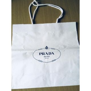 プラダ(PRADA)のプラダ　PRADA ショップバック　袋　プレゼント　ホワイトデー(ショップ袋)