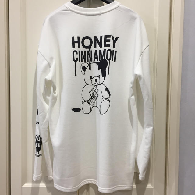 Honey Cinnamon(ハニーシナモン)のHONEY CINNAMON BOY ハニーシナモンボーイ スウェット レディースのトップス(トレーナー/スウェット)の商品写真