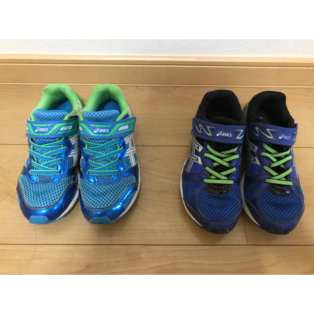 asics(アシックス)のアシックス  19センチ 子供用シューズ　2足 キッズ/ベビー/マタニティのキッズ靴/シューズ(15cm~)(スニーカー)の商品写真