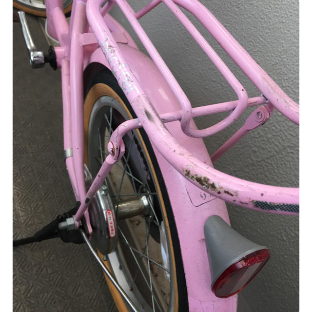 キッズ 自転車 女の子 ピンク 16 【大阪市引取限定】 キッズ/ベビー/マタニティの外出/移動用品(自転車)の商品写真