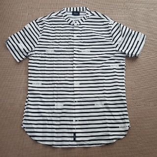 アルマーニジーンズ(ARMANI JEANS)の★美品★ARMANI JEANS ボーダー柄半袖シャツ(Tシャツ/カットソー(半袖/袖なし))