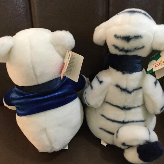 ホワイト プーさん ティガー セット ディズニーランド タグ付きの通販 By Sakuma S Shop ラクマ ホワイト プーさん ティガー セット ディズニーランド タグ付きの通販 By Sakuma S Shop ラクマ