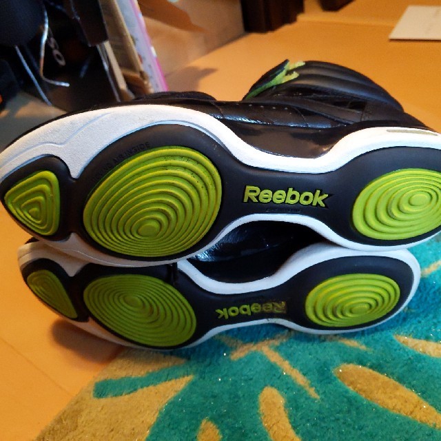 Reebok(リーボック)のリーボック　クラシックハイカット メンズの靴/シューズ(スニーカー)の商品写真
