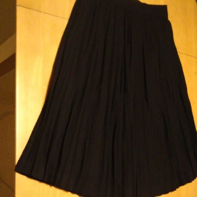 M-premier(エムプルミエ)の《響様専用の商品です》エムプルミエ プリーツスカート レディースのスカート(ひざ丈スカート)の商品写真