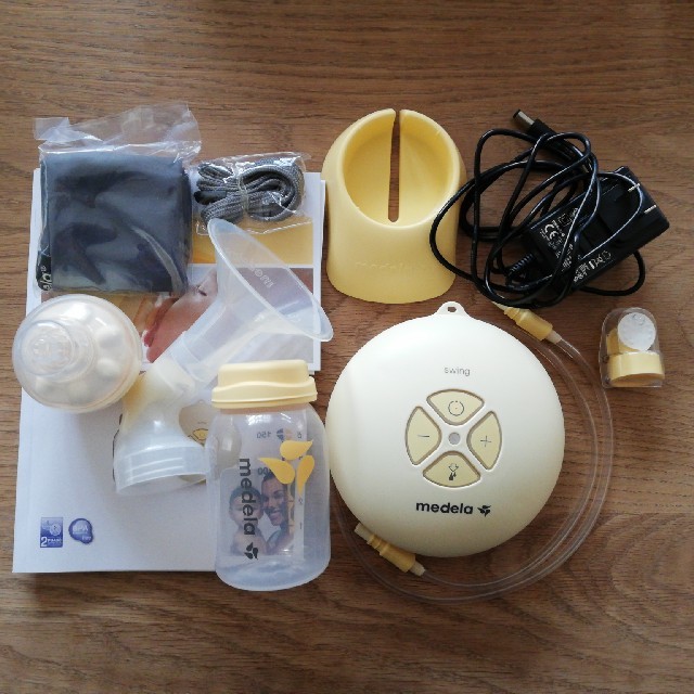 メデラ medela スイング　電動搾乳機 キッズ/ベビー/マタニティのキッズ/ベビー/マタニティ その他(その他)の商品写真