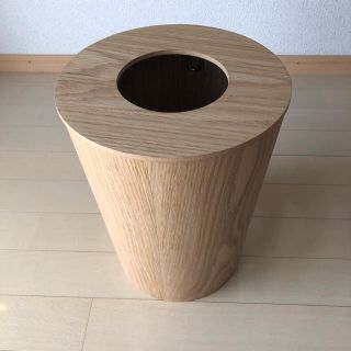 ムジルシリョウヒン(MUJI (無印良品))の【専用ページです】木製ごみ箱・袋止めワイヤー付 オーク材突板・丸型(ごみ箱)