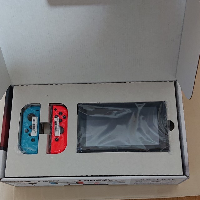 旧型 Nintendo Switch 本体