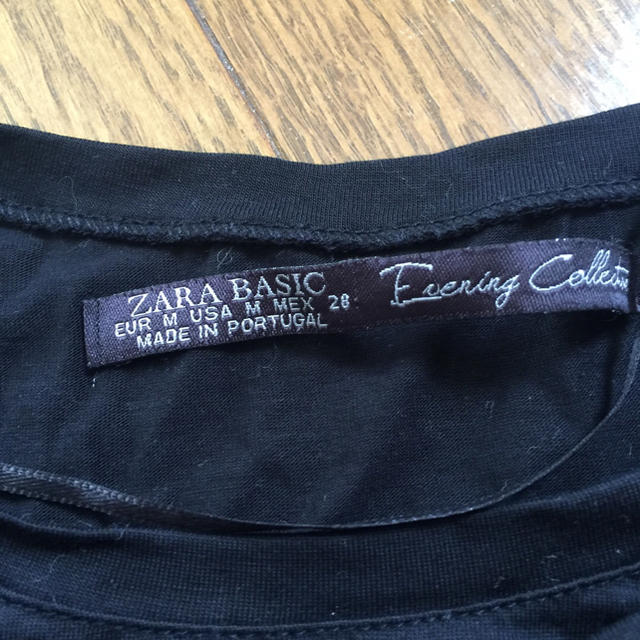 ZARA(ザラ)のザラ黒　　 レディースのトップス(Tシャツ(長袖/七分))の商品写真