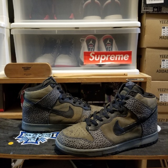 NIKE(ナイキ)の2004 NIKE DUNK HIGH  ナイキ ダンク プレミアム サファリ メンズの靴/シューズ(スニーカー)の商品写真