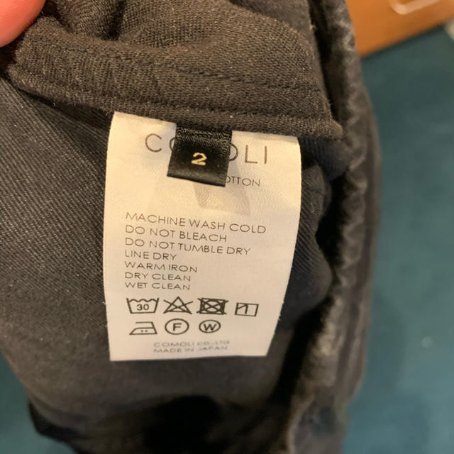 COMOLI コットンツイル ドローストリングパンツ2BLK美品 - 2