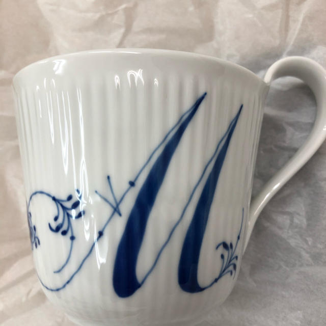 ROYAL COPENHAGEN - ロイヤルコペンハーゲン イニシャルM マグカップの