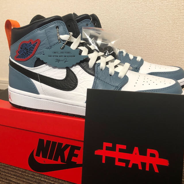 NIKE(ナイキ)のnike  airjordan1 mid se FRLS APLA メンズの靴/シューズ(スニーカー)の商品写真