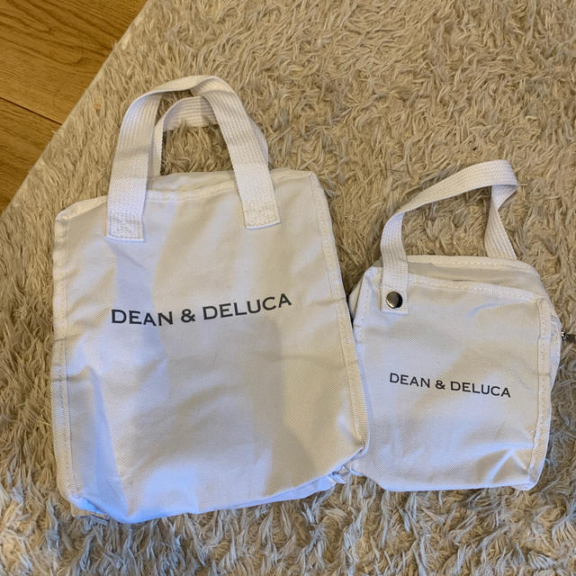 DEAN & DELUCA(ディーンアンドデルーカ)のクーラーバック♡2個セット インテリア/住まい/日用品のキッチン/食器(弁当用品)の商品写真