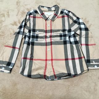 バーバリー(BURBERRY)のバーバリー　シャツ　2Y(ブラウス)