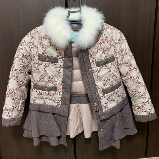 TOCCA(トッカ)のTOCCA キッズコート キッズ/ベビー/マタニティのキッズ服女の子用(90cm~)(コート)の商品写真