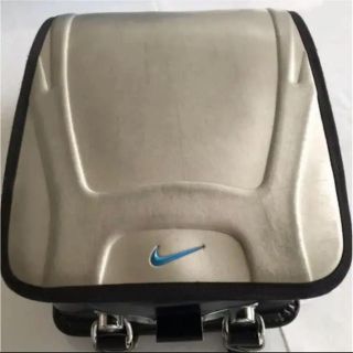 ナイキ(NIKE)の専用！ナイキ☆ランドセルカバー  (ランドセル)