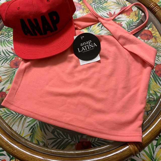 ANAP(アナップ)のANAP  キャプ＆キャミセット　　キャミ新品♡キャプ中古 レディースの帽子(キャップ)の商品写真