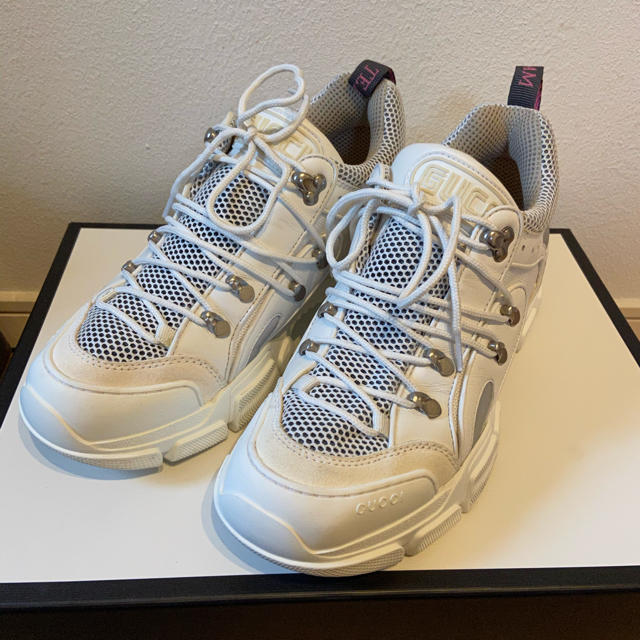 Gucci(グッチ)のGUCCI Flashtrek Sneaker  フラッシュトレック 27cm メンズの靴/シューズ(スニーカー)の商品写真