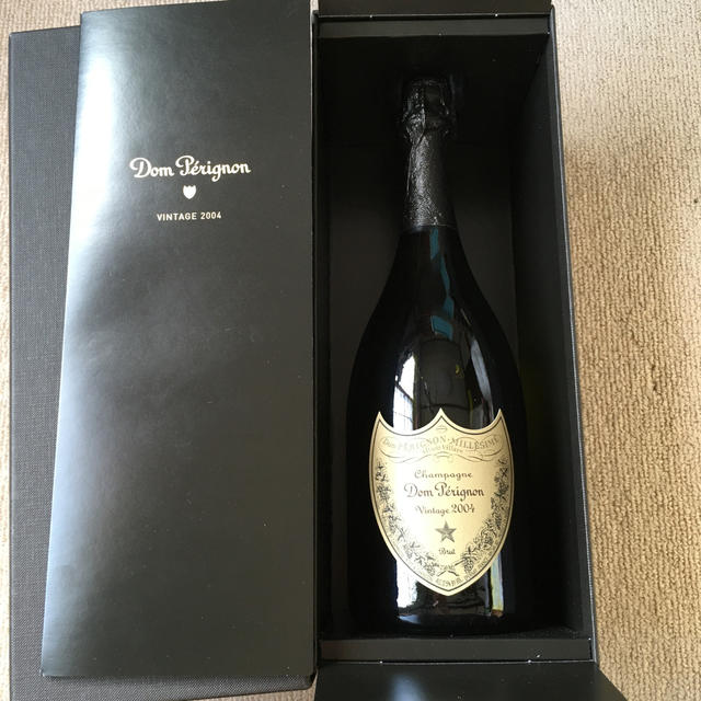 Dom Pérignon(ドンペリニヨン)のドンペリ ビンテージ 2004 食品/飲料/酒の酒(シャンパン/スパークリングワイン)の商品写真