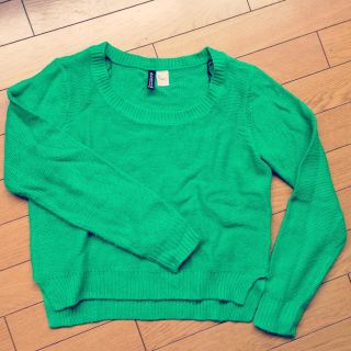 エイチアンドエム(H&M)のグリーン＊ニット(ニット/セーター)