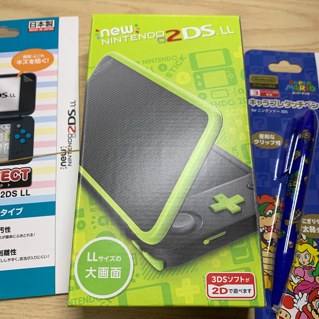 Newニンテンドー2DS LL ブラック×ライム