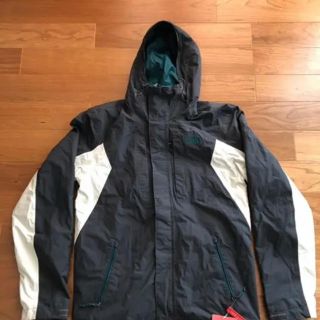 ザノースフェイス(THE NORTH FACE)の新品 ノースフェイス 3ウェイ アウターマウンテンパーカ ジャケットUS限定 S(マウンテンパーカー)