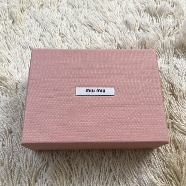 miumiu(ミュウミュウ)のmiumiu 空箱 その他のその他(その他)の商品写真