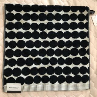 マリメッコ(marimekko)の◆くまもん様専用◆新品タグ付！【marimekko】ラシィマット柄タオル(タオル/バス用品)