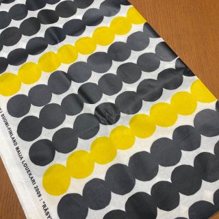 イデー(IDEE)の♯02 marimekko RASYMATTO ¥6,000ビニールused商品(テーブル用品)