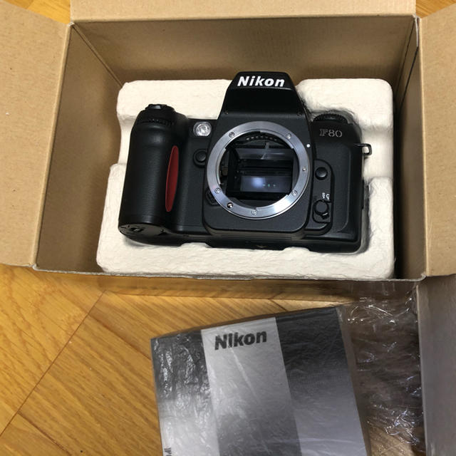 ニコン　NIKON F80