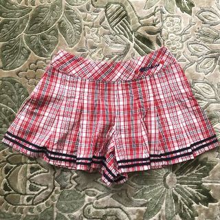 オリンカリ(OLLINKARI)の美品☆OLLINKARI　可愛い赤チェックミニキュロットスカート　150(スカート)