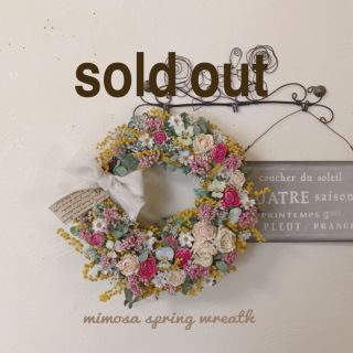 mimosa spring wreath(ドライフラワー)