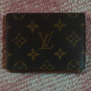 ルイヴィトン(LOUIS VUITTON)のルイヴィトン　パスケース(名刺入れ/定期入れ)