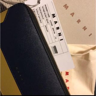 マルニ(Marni)のmarni 長財布　美品(財布)