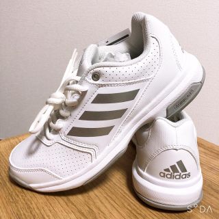 アディダス(adidas)の【3/23まで出品】 adidas テニスシューズ(レディス)(シューズ)