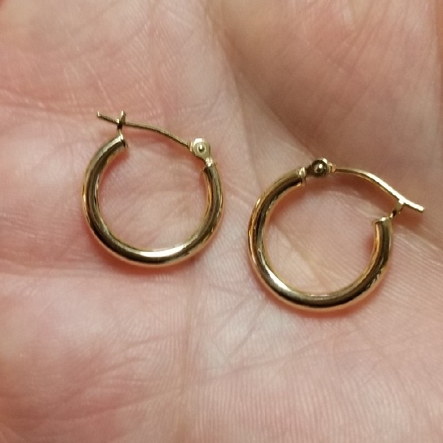 《値下げ》K18　フープピアス　美品☆　2×15mm