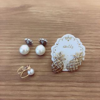 ピアス(ピアス)