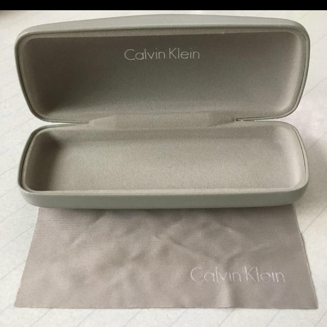 Calvin Klein(カルバンクライン)のカルバンクライン メガネケース メンズのファッション小物(サングラス/メガネ)の商品写真